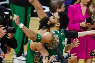 弗拉霍维奇晒龙珠悟空恢复照：手术很顺利，感谢大家（手术顺利！弗拉霍维奇晒悟空康复照，向大家致谢）