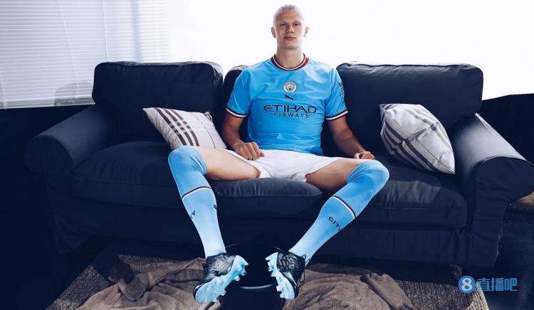 英超半场：休姆、麦卡利斯特均中框，利物浦0-0桑德兰（英超半场战报：休姆与麦卡利斯特先后中框，利物浦暂0-0桑德兰）