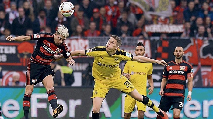 全市场：梅努是那不勒斯的首选，佩莱格里尼和米雷蒂也是候选（全市场：那不勒斯将梅努列为头号引援目标，佩莱格里尼与米雷蒂同为备选）