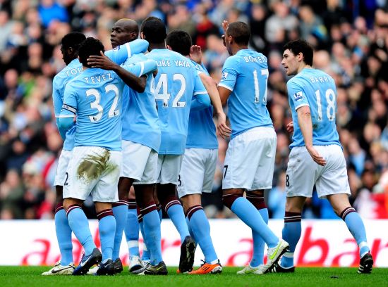 足球鞋钉类型全解析（足球鞋钉种类全指南）