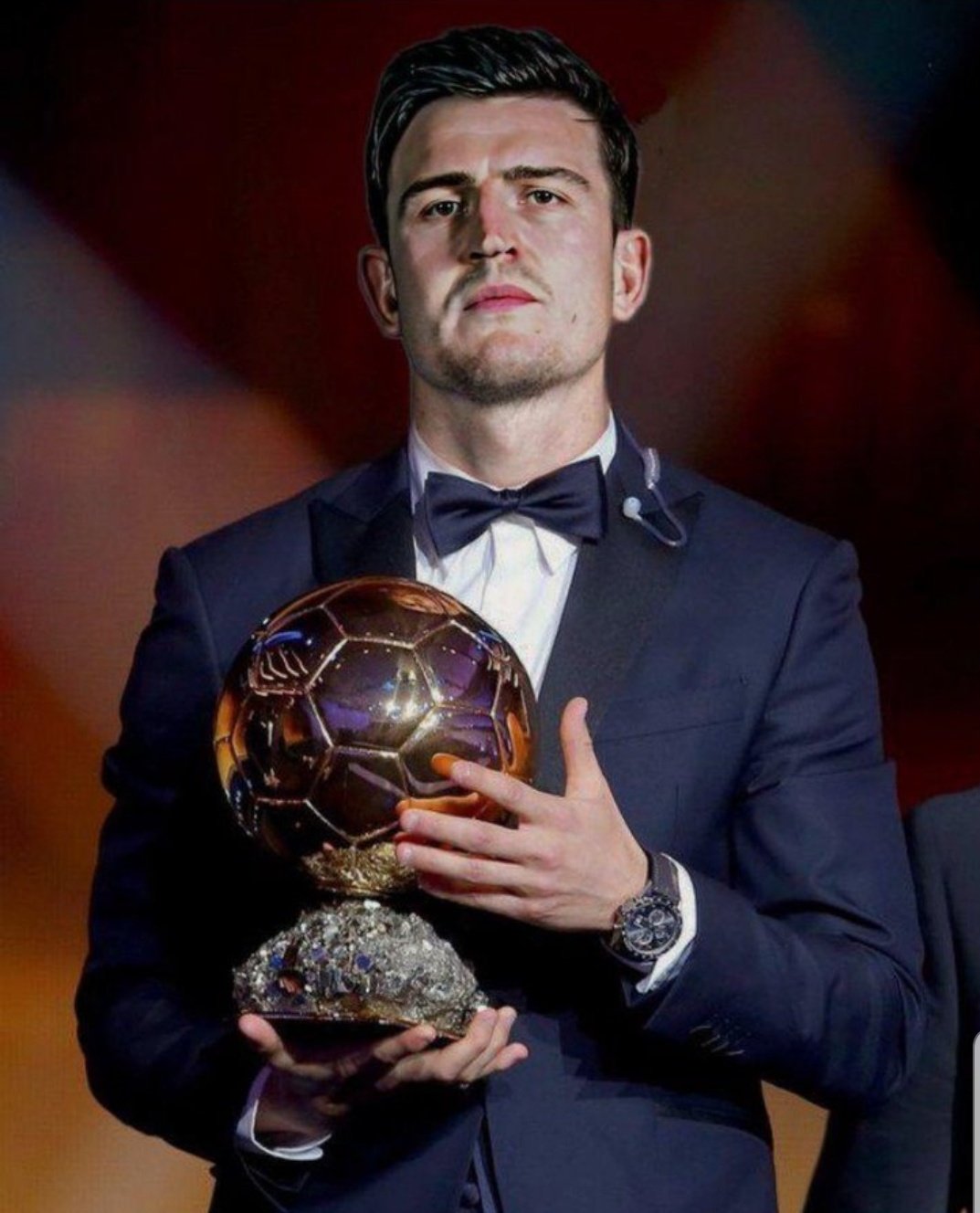 记者：马赛队长巴列尔迪想代表阿根廷踢世界杯，不考虑去沙特