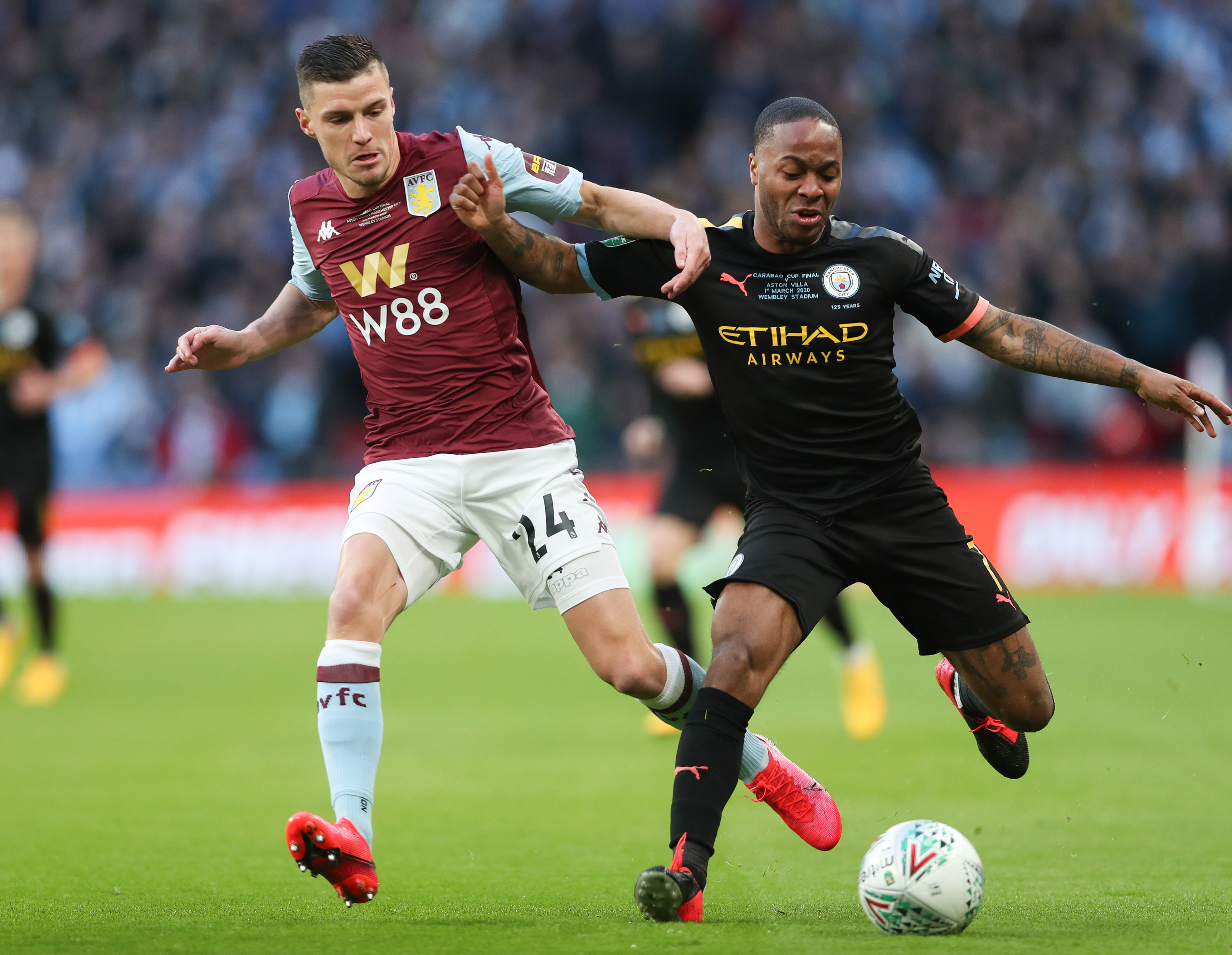 意媒：拜仁天才边锋利契纳或离队，尤文和米兰等队有意争夺（意大利媒体：拜仁新星边锋利契纳可能离队，尤文、米兰等队竞逐）