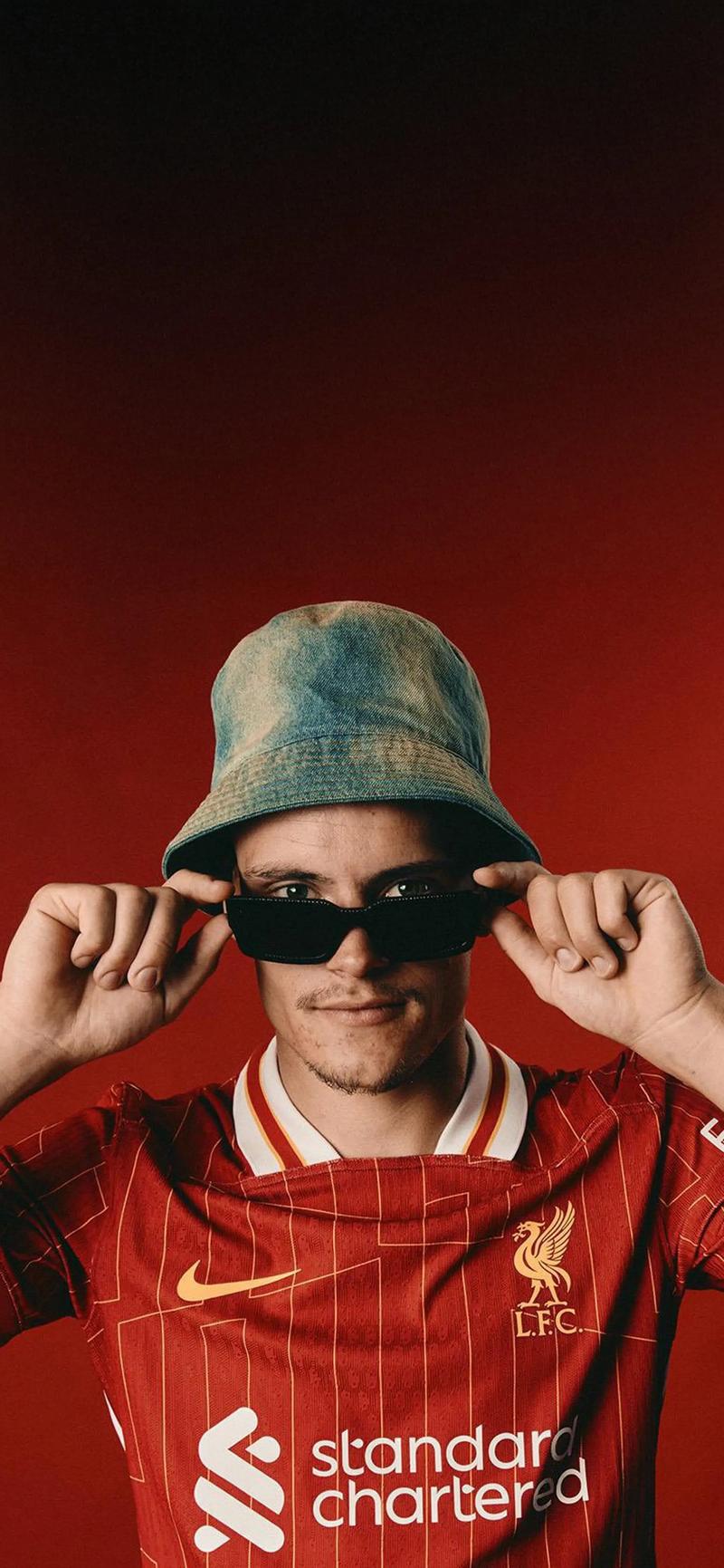 虎父无犬子，路易斯-布冯代表捷克U19上演帽子戏法（不负父名！路易斯-布冯代表捷克U19完成帽子戏法）